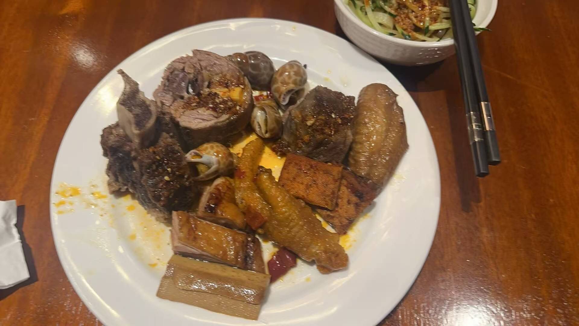 大吃特吃 大吃特吃